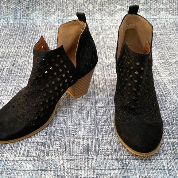 Weeboo Women Boots Black Fuax Leather Upper Bootie Shoes Size 8 - Picture 2 of 10